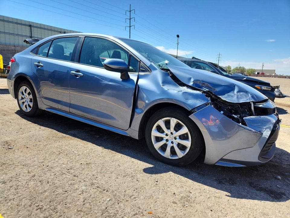 2025 TOYOTA COROLLA LE 4