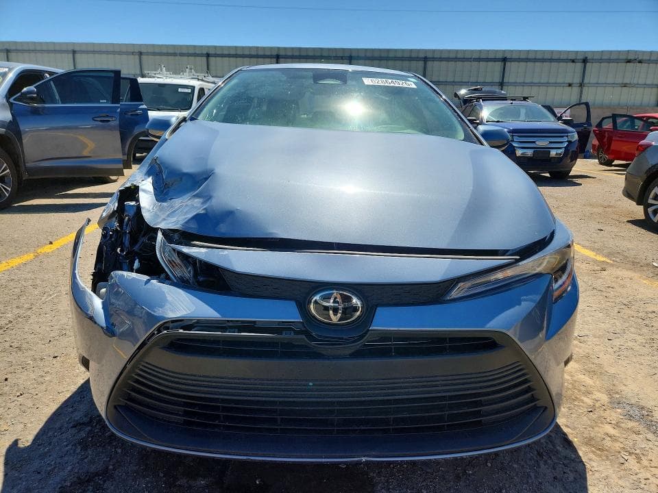 2025 TOYOTA COROLLA LE 5