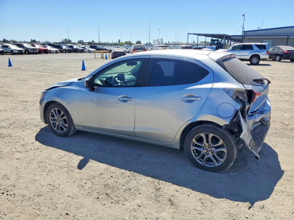 2020 TOYOTA YARIS HATCHBACK LE 2