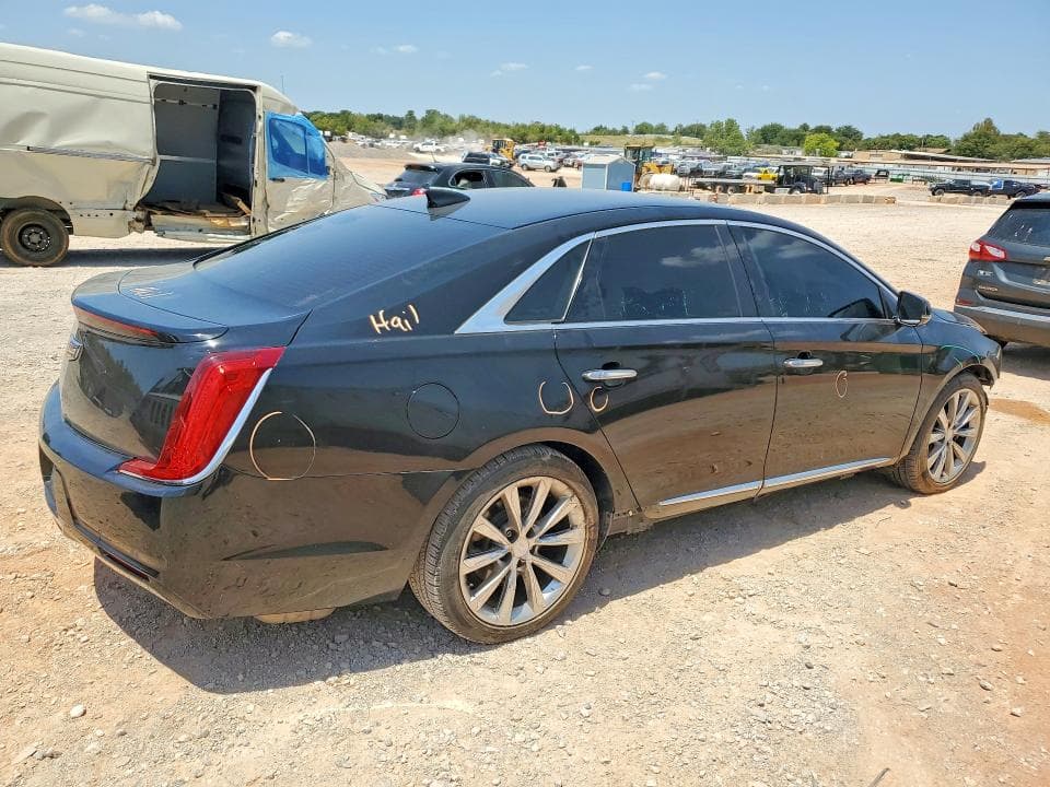 2018 CADILLAC XTS 3