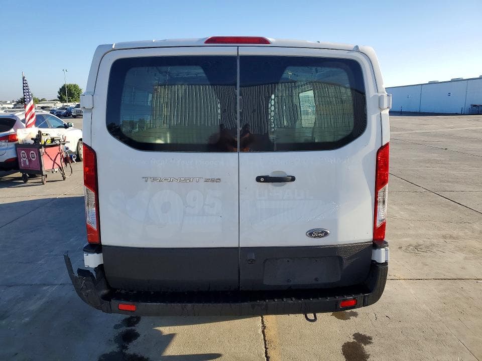 2025 FORD TRANSIT T-250 6