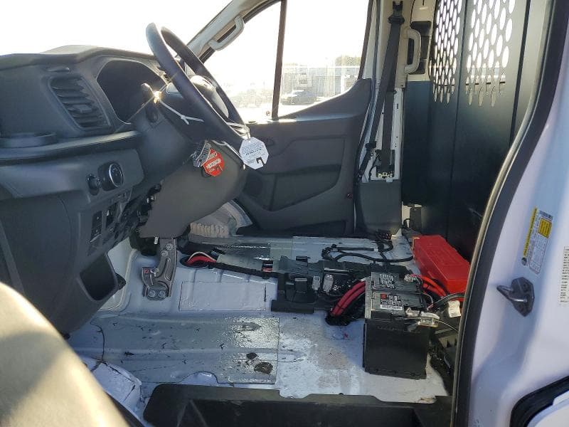 2025 FORD TRANSIT T-250 7