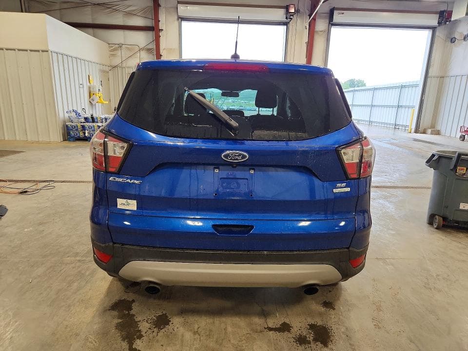 2017 FORD ESCAPE SE 6