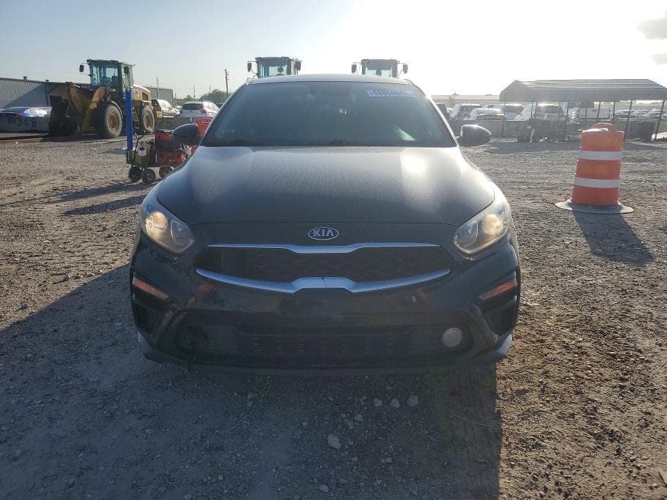 2019 KIA FORTE LXS 5
