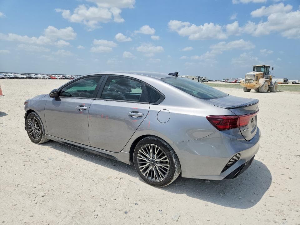 2023 KIA FORTE GT LINE 2