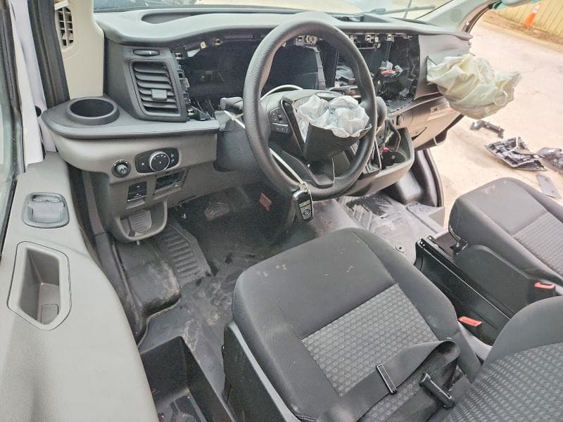 2026 FORD TRANSIT T-250 8
