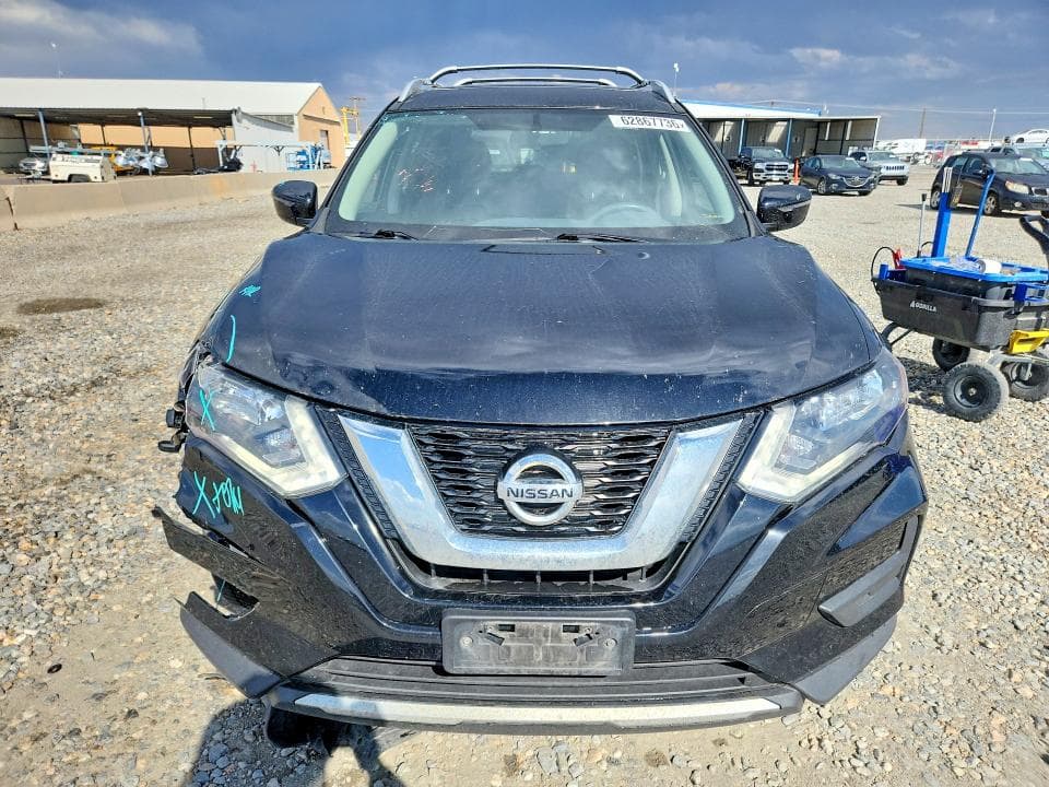 2017 NISSAN ROGUE SV 5