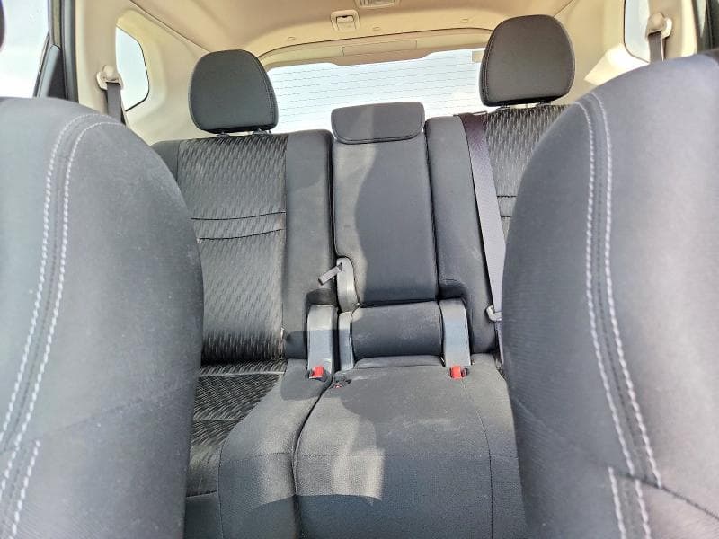 2017 NISSAN ROGUE SV 10