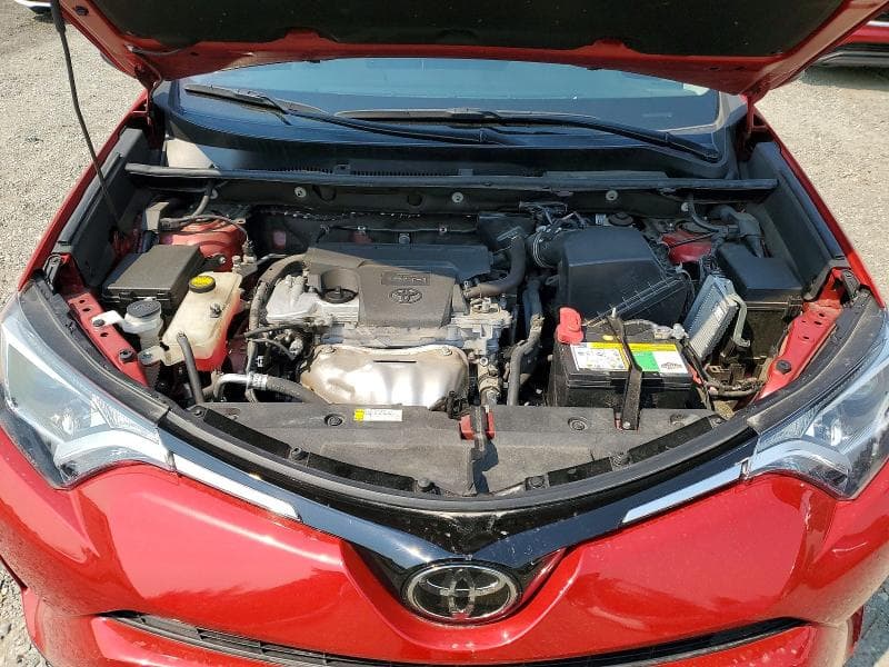 2017 TOYOTA RAV4 XLE 12