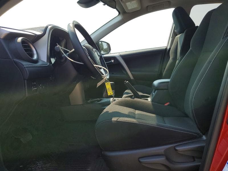 2017 TOYOTA RAV4 XLE 7
