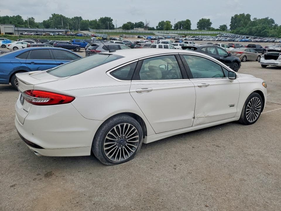 2018 FORD FUSION TITANIUM/PLATINUM PHEV 3