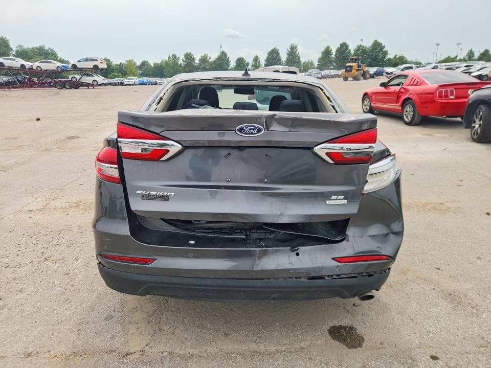 2020 FORD FUSION SE 6