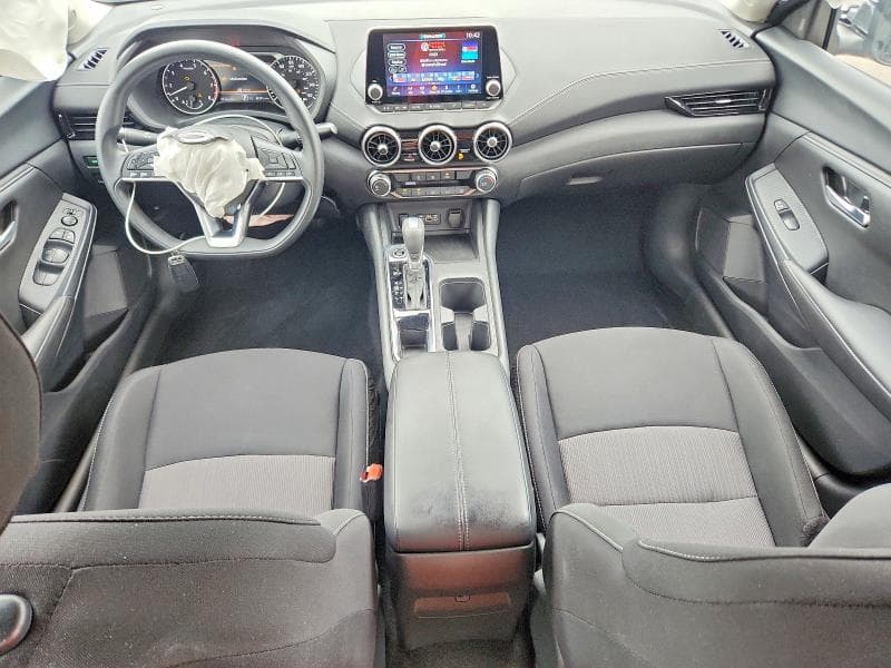 2025 NISSAN SENTRA SV 8