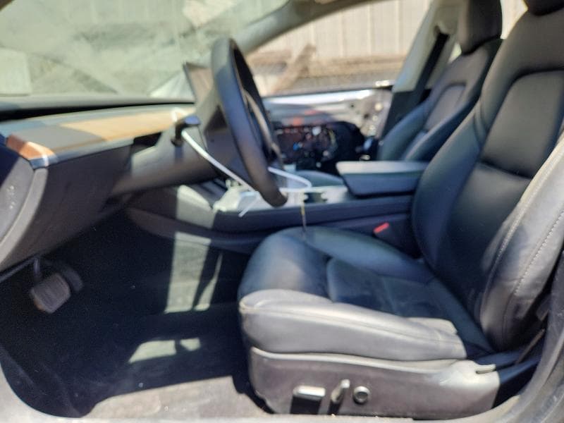 2021 TESLA MODEL 3 8