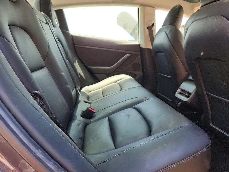 2021 TESLA MODEL 3 11