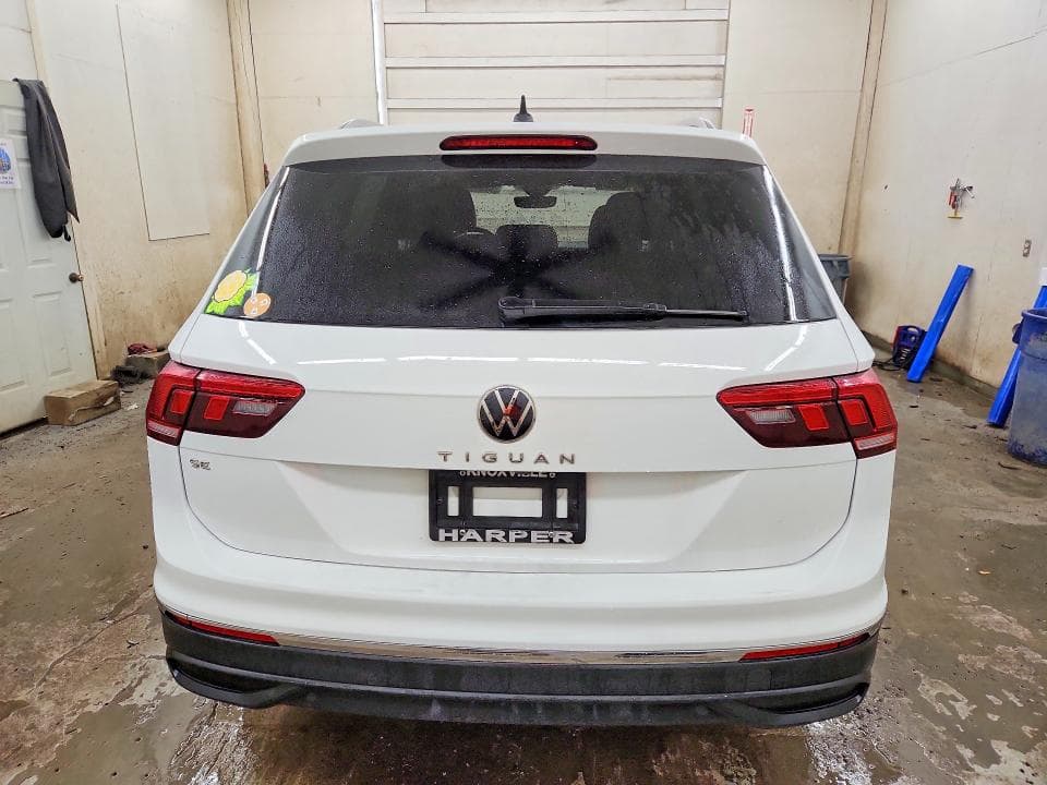 2022 VOLKSWAGEN TIGUAN SE 6