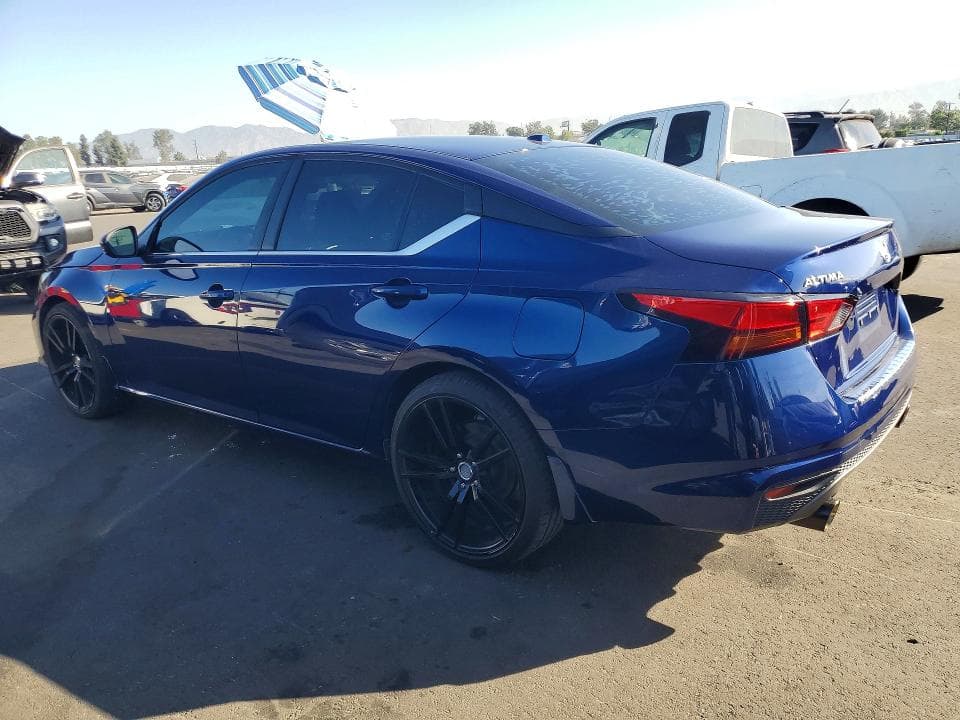 2019 NISSAN ALTIMA SR 2