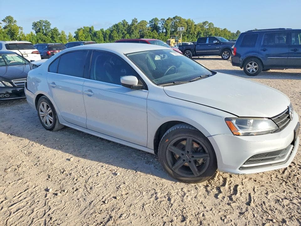 2017 VOLKSWAGEN JETTA S 4