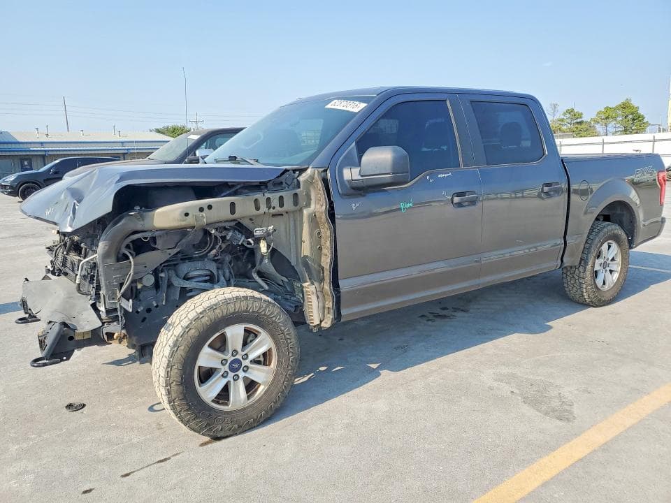 2017 FORD F150 SUPERCREW - 1