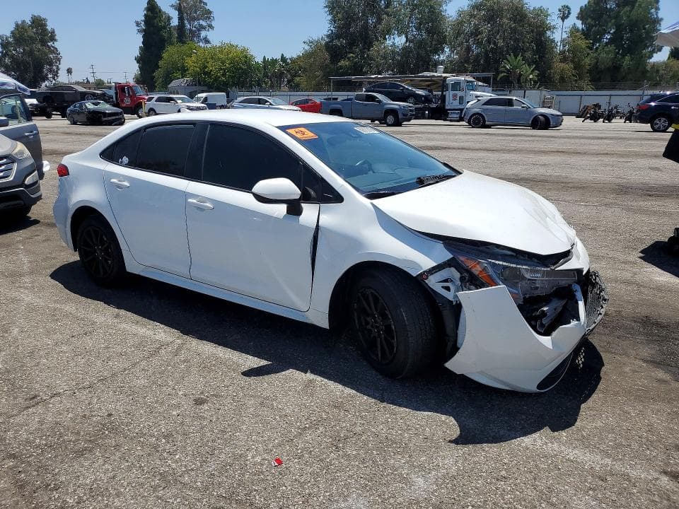 2022 TOYOTA COROLLA LE 4