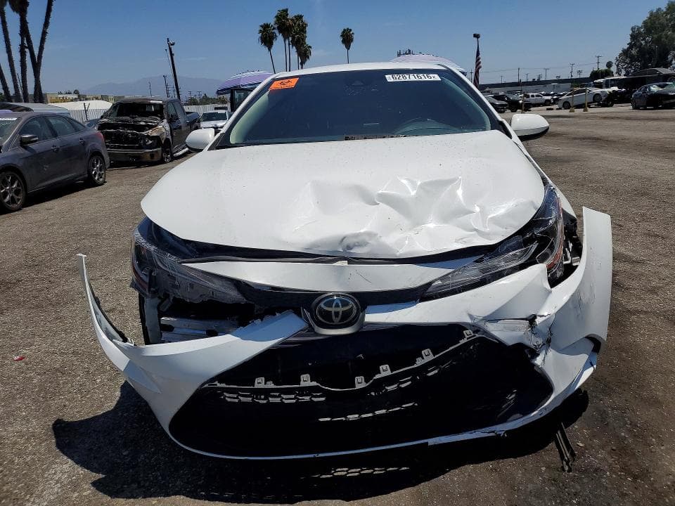 2022 TOYOTA COROLLA LE 5