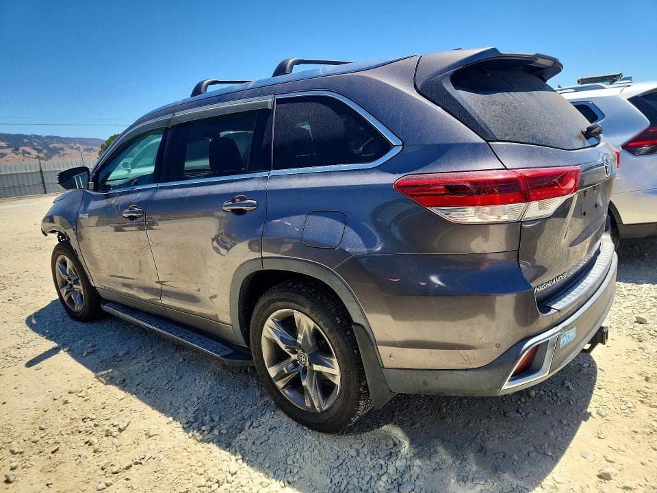 2017 TOYOTA HIGHLANDER HYBRID LIMITED PLATINUM 2