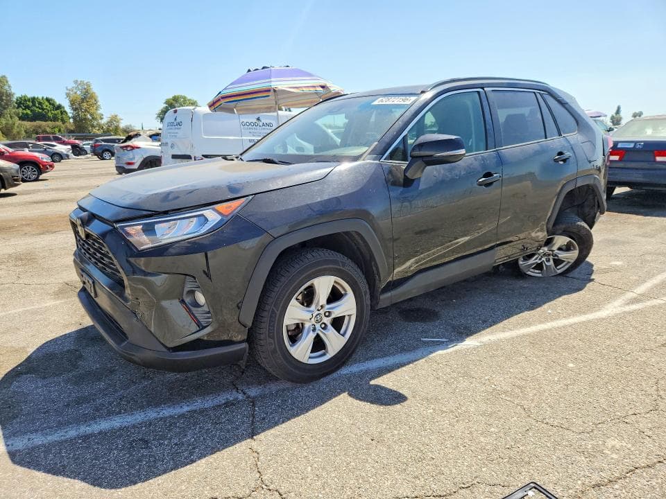 2019 TOYOTA RAV4 XLE - 1