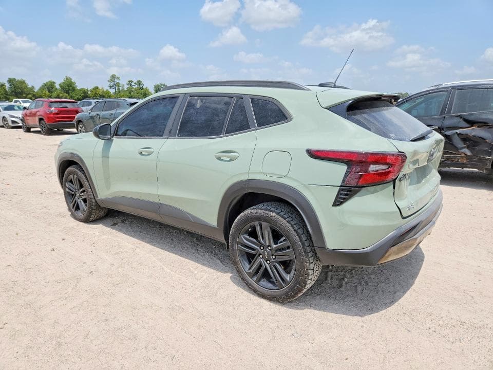 2025 CHEVROLET TRAX ACTIV 2