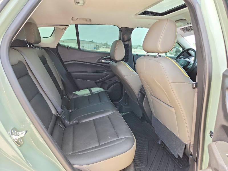2025 CHEVROLET TRAX ACTIV 11