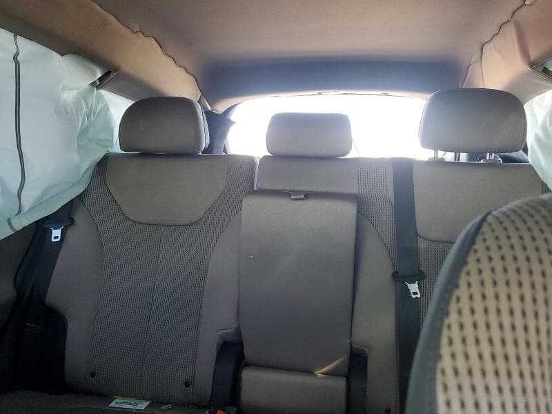 2020 HYUNDAI SANTA FE SE 10