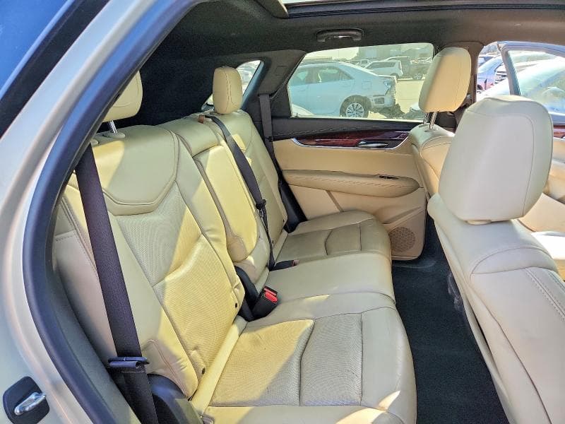 2017 CADILLAC XT5 LUXURY 11