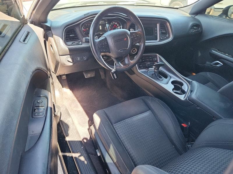 2017 DODGE CHALLENGER SXT 8