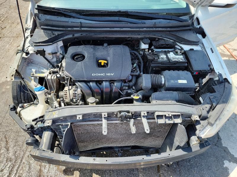2018 HYUNDAI ELANTRA SEL 11