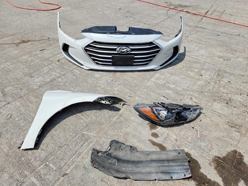 2018 HYUNDAI ELANTRA SEL 12