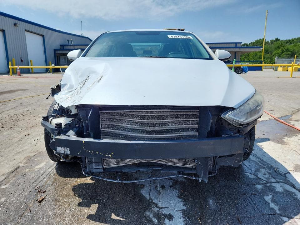 2018 HYUNDAI ELANTRA SEL 5