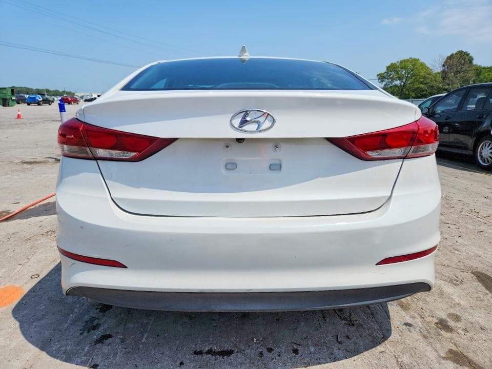 2018 HYUNDAI ELANTRA SEL 6