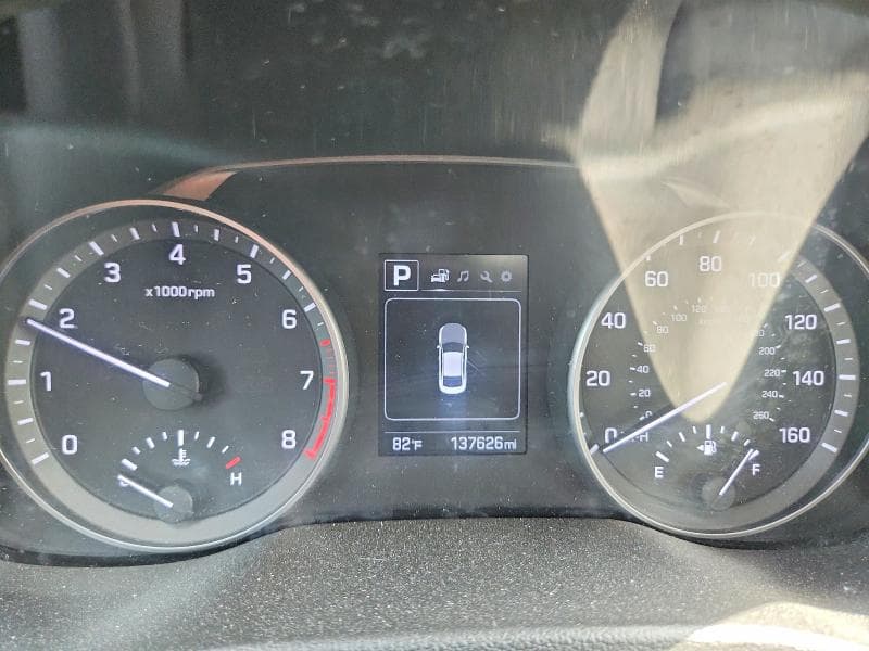 2018 HYUNDAI ELANTRA SEL 9