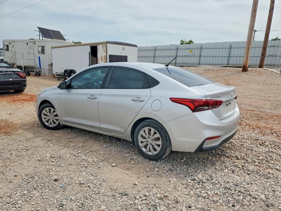 2020 HYUNDAI ACCENT SE 2