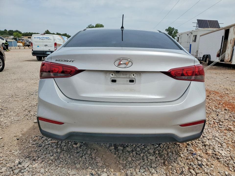 2020 HYUNDAI ACCENT SE 6