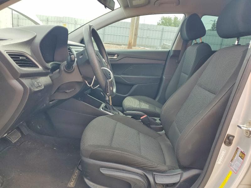 2020 HYUNDAI ACCENT SE 7