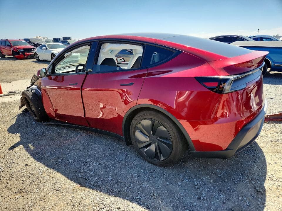 2026 TESLA MODEL Y 2