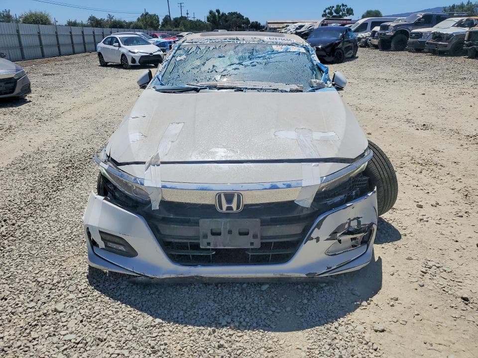 2019 HONDA ACCORD EX 5