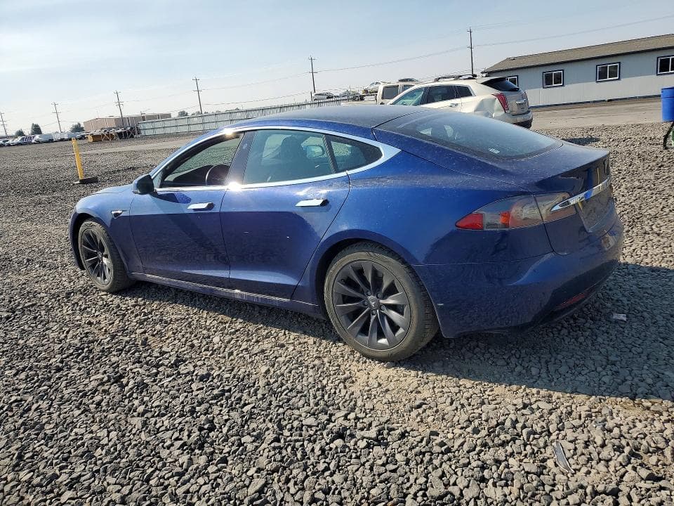2020 TESLA MODEL S 2
