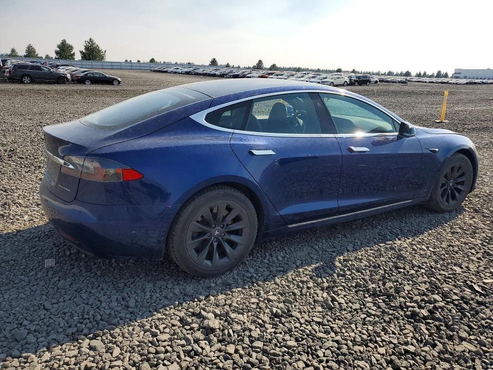 2020 TESLA MODEL S 3