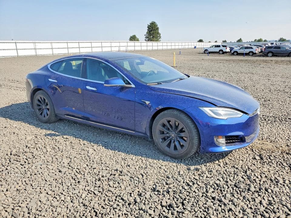 2020 TESLA MODEL S 4