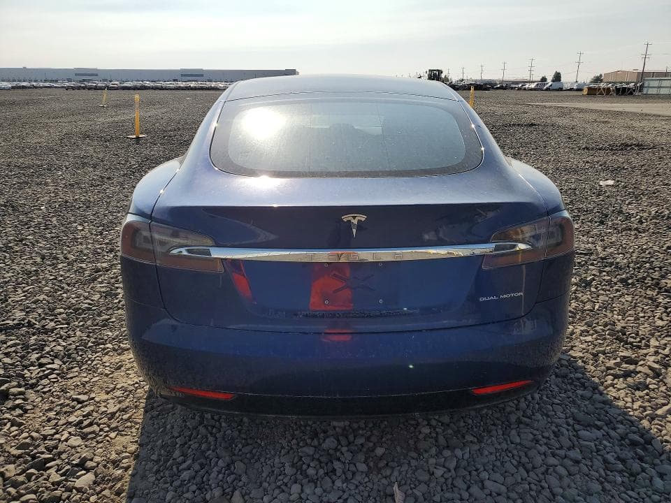2020 TESLA MODEL S 6