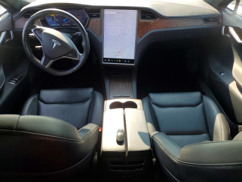 2020 TESLA MODEL S 8