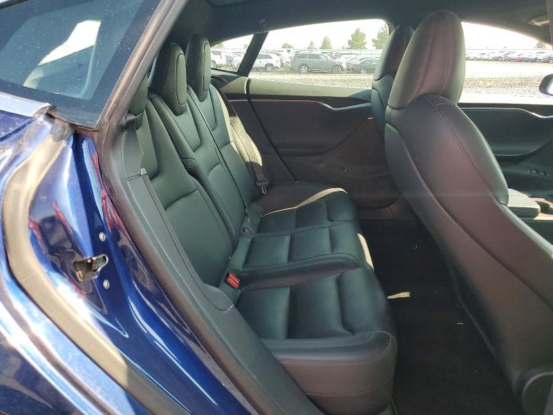 2020 TESLA MODEL S 10