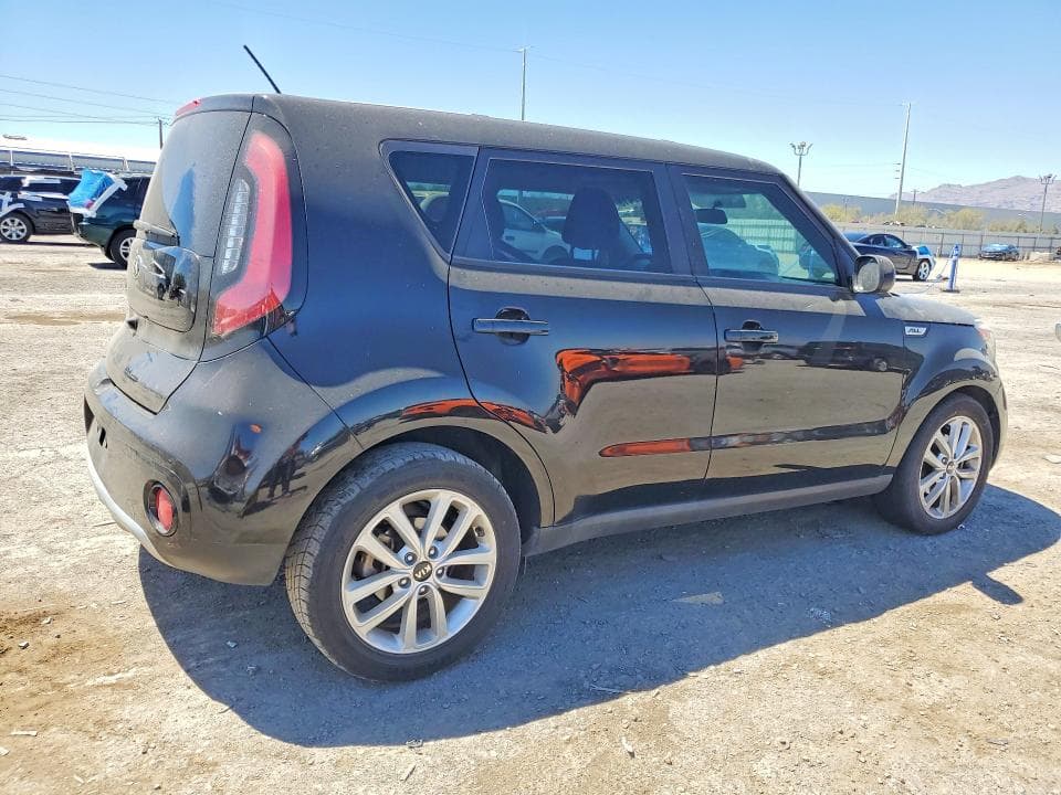 2017 KIA SOUL + 3