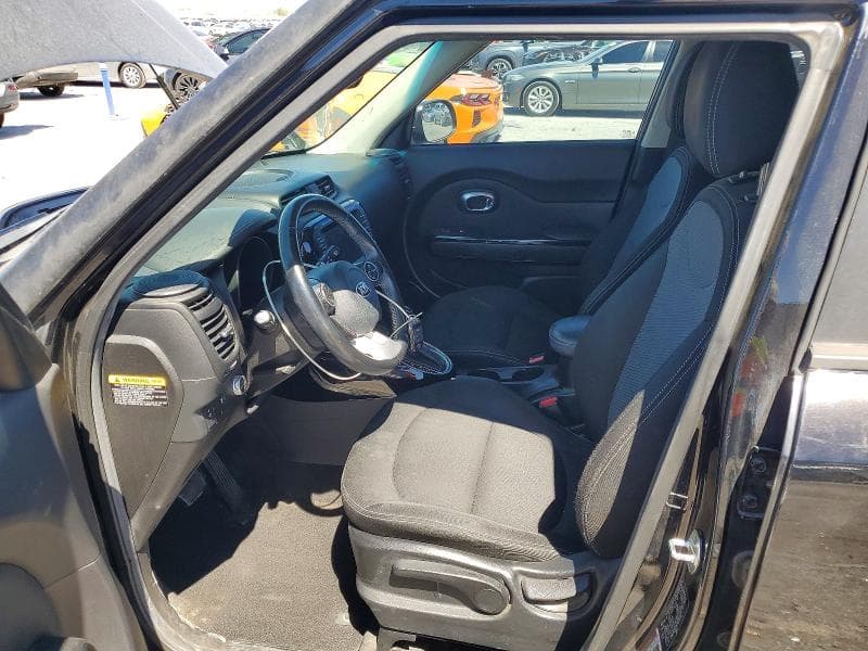 2017 KIA SOUL + 7